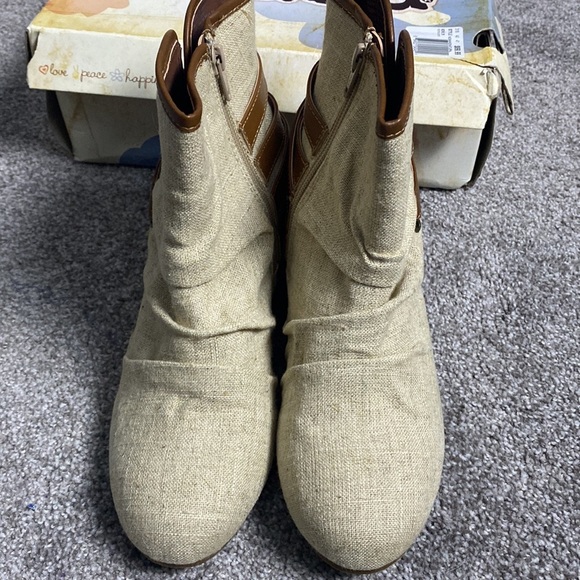 MUDD MDMaikonatural WEDGE Ankle Boot 9M NIB - Picture 2 of 8